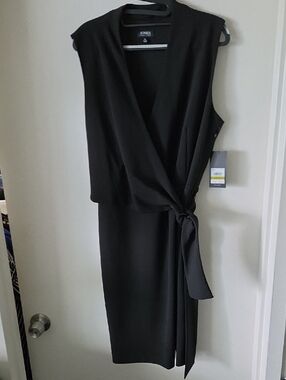 Jones New York Black Sleeveless Faux-Wrap Midi Dress with Side Knot